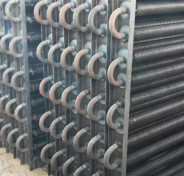 Finned tube heat exchanger