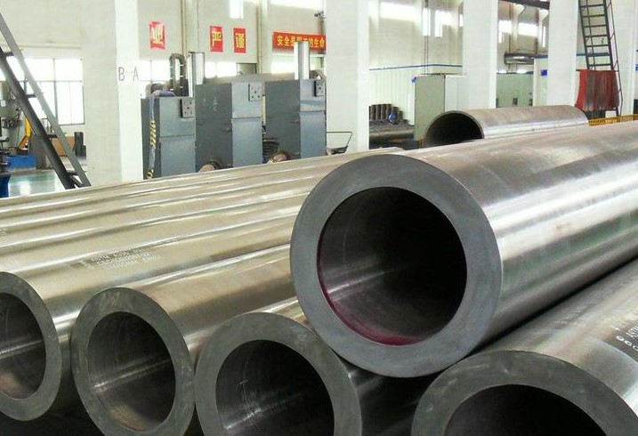 Corrosion resistant nickel alloy pipe