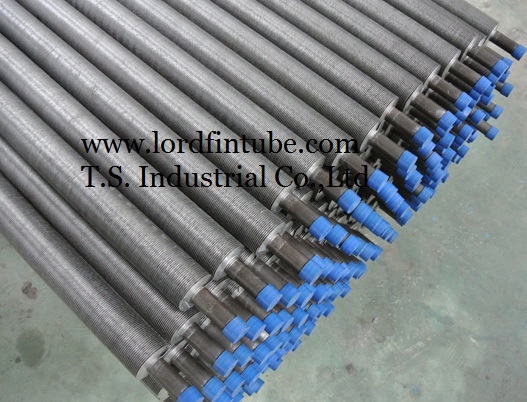 Embedded spiral fin tubes