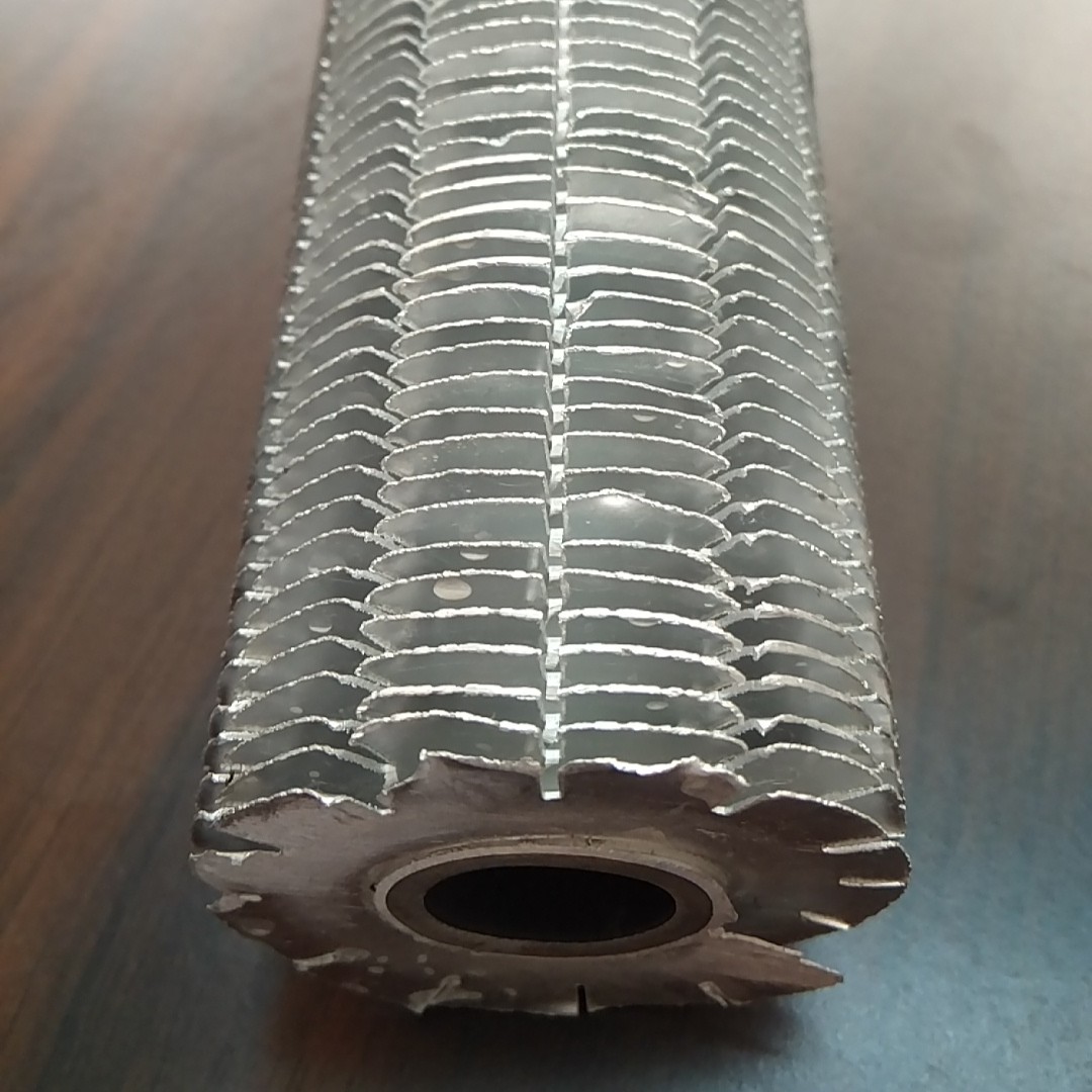 Extruded finned tube