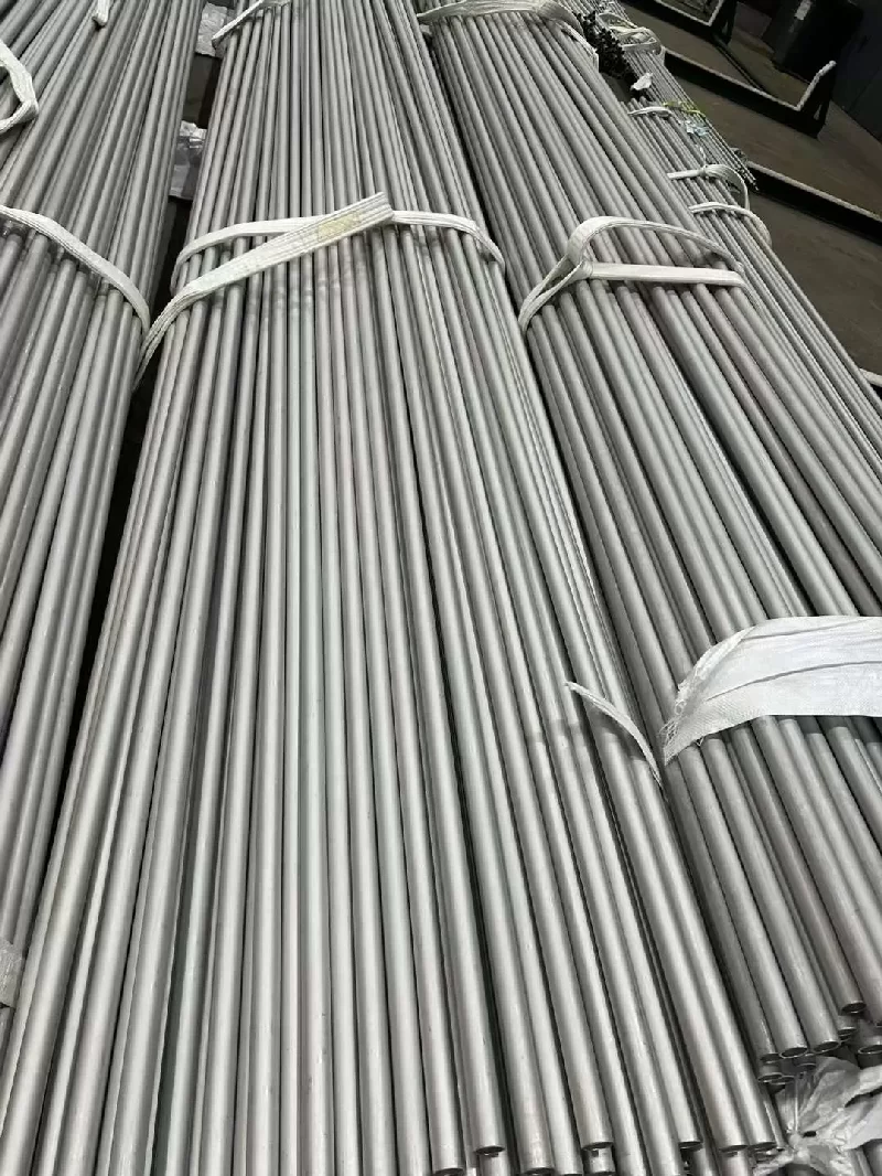 China's foreign trade started steadily and the total export value in the firs...