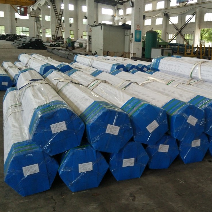 China's foreign trade started steadily and the total export value in the firs...